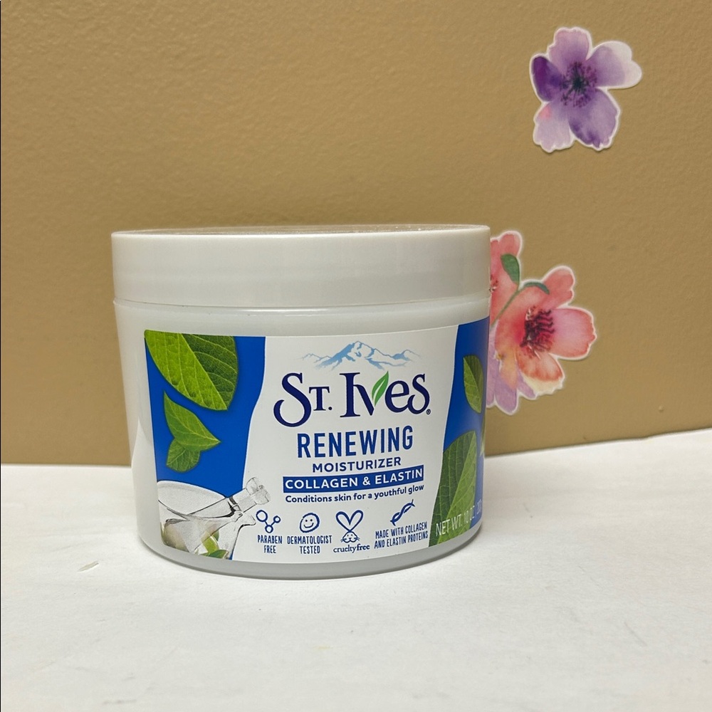 St. Ives Renewing Moisturizer-10 oz.